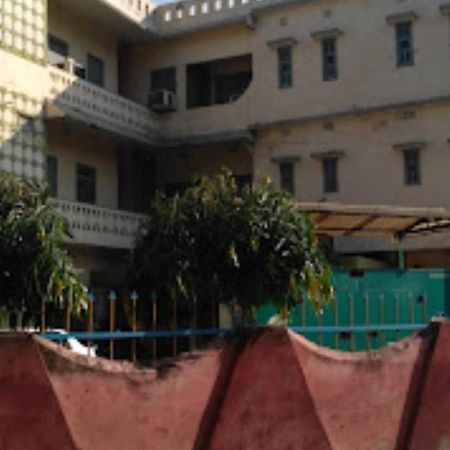 Vijieya Hotel Bihar Saharsa Buitenkant foto